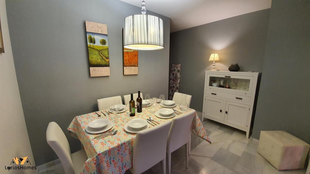 Lyrioshomes Beach Roquetas De Mar , Piscina Y Parque Infantil Luaran gambar